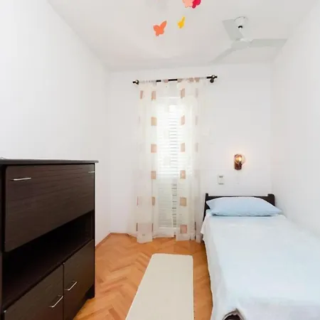 Fab - Spacious Terrace *